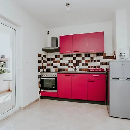 Apartment One Bedroom At 25 M Away From The With Sea View Furnished Balcony And Wifi *